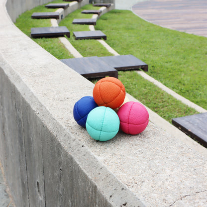 Max Juggling Balls
